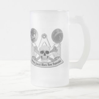 Masonic skalle och Crossbones Frostat Ölglas