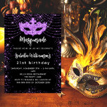 Masquerad party svart lyx lila glitter inbjudningar<br><div class="desc">För en elegant Masqueraad,  21:a (eller någon annan ålder) födelsedagsfest. En klassisk svart bakgrund. Dekorerad med lila faux glitter-gnistor och en maskerad mask. Anpassa och lägg till information om namn,  ålder och party. Namn är skrivet med ett handskript i stil</div>