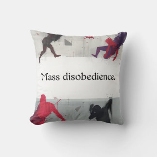 Mass disobedience. kudde