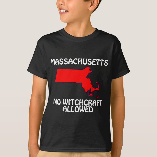 Massachusetts - Ingen häxkonst tillåten T-shirt (Framsida)