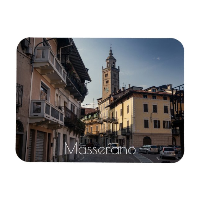 Masserano Evening Skyline, Biella, Italien Magnet (Horisontell)