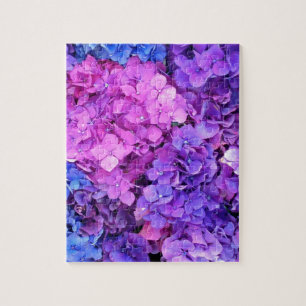 Massiv grupp av lila- och blåttvanlig hortensia pussel