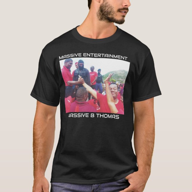 MASSIVE B THOMAS  Basic Svart T-Shirt (Framsida)