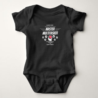 Mästare Multitasker Roligt Påstående T Shirt