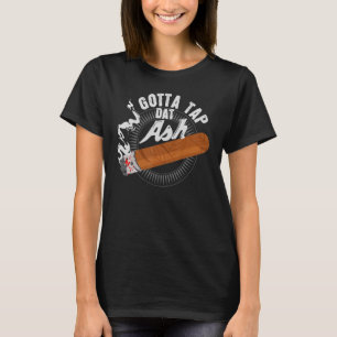 Måste slå på matsalssymbolens rökdesign. t shirt