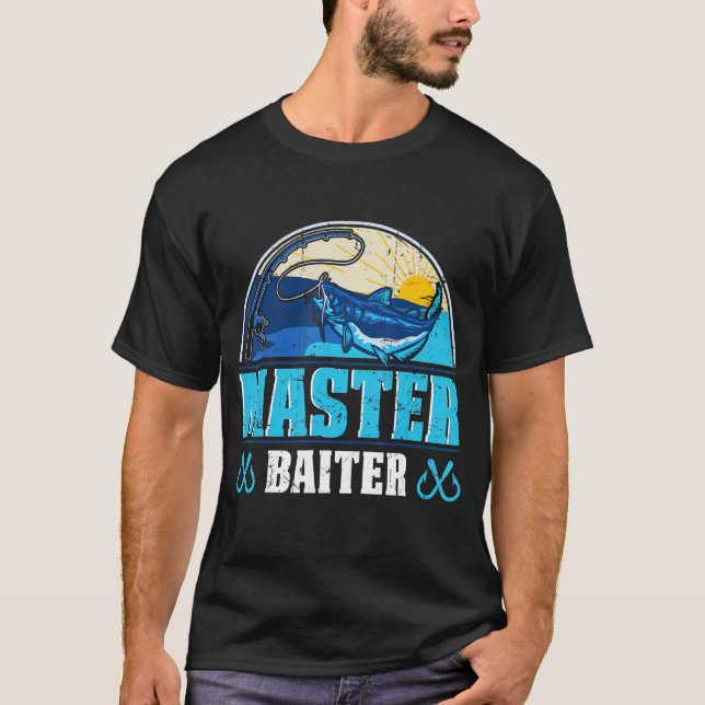 Master Baiter Wels Catfish Hunter T Shirt (Framsida)