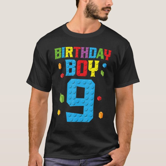 Master Builder 9:e födelsedagspojken nio 9 år bygg T Shirt (Framsida)