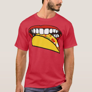 Mat för mun med röd Läppar och vit tändsats T Shirt