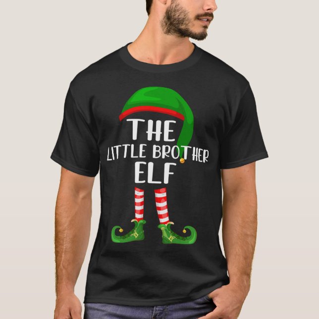 Matchande familjejul Den lilla brodern Elf T Shirt (Framsida)