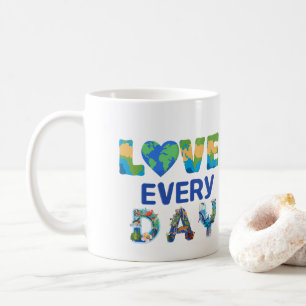 Matchande Kärlek-jorden varje dag Kaffemugg