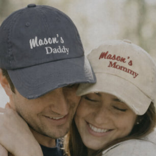 Matchande Mamma Pappa broderade mössor set Broderad Keps