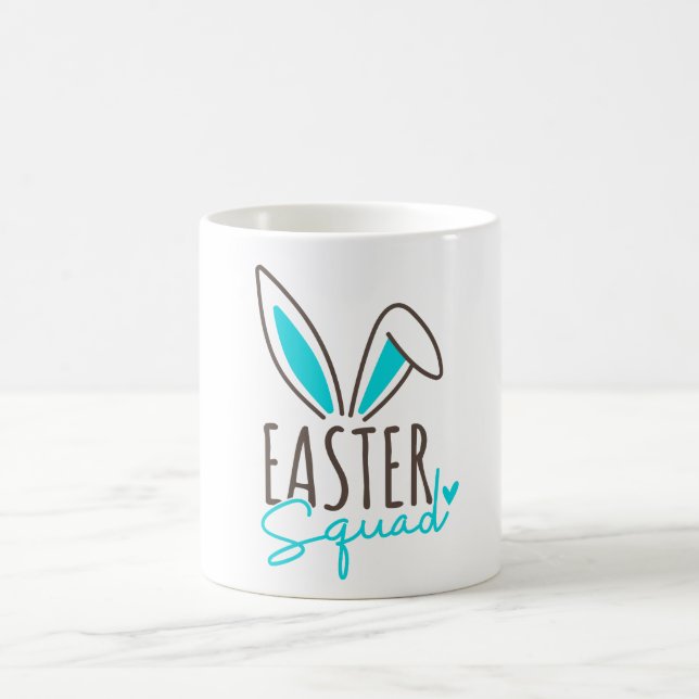 Matchande påsktrupp för familjen kaffemugg (Center)