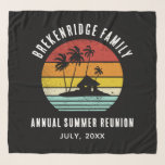 Matching av Family Summer Reunion Beach House Sjal<br><div class="desc">Ska du på en sommarsemester i familjen? Anpassa den här återdesignen för hela familjen genom att lägga till namn eller anpassningsbar i familjen och året i äventyr. Jag hoppas att det inte bara handlar om den coola som fångade öga utan att det faktum att du aldrig hittar den i en...</div>