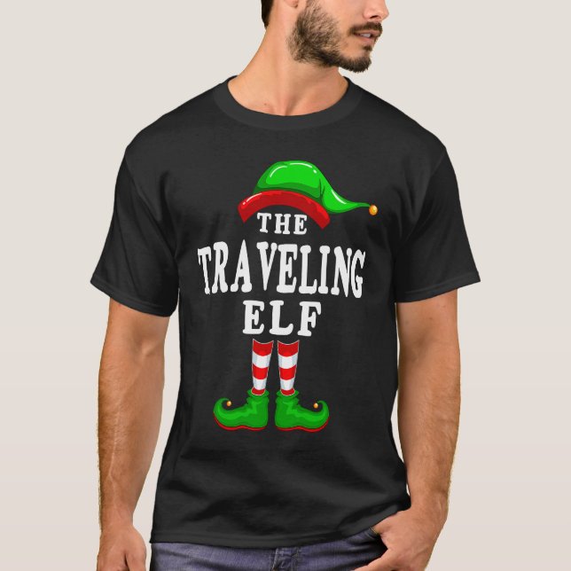 Matching Family Group Christmas  The Traveling Elf T Shirt (Framsida)