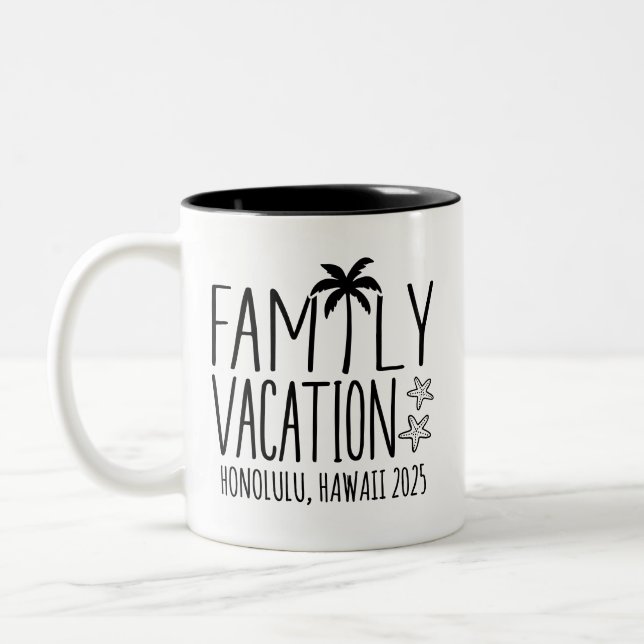 Matchning av anpassningsbar Family Beach Vacation  Två-Tonad Mugg (Vänster)