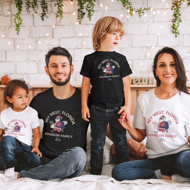 Matchning av anpassningsbarnas julfamiljsbussbyte t shirt (Skapare uppladdad)