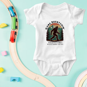 Matchning av Borta storFoot-kvadrat för familjen T Shirt