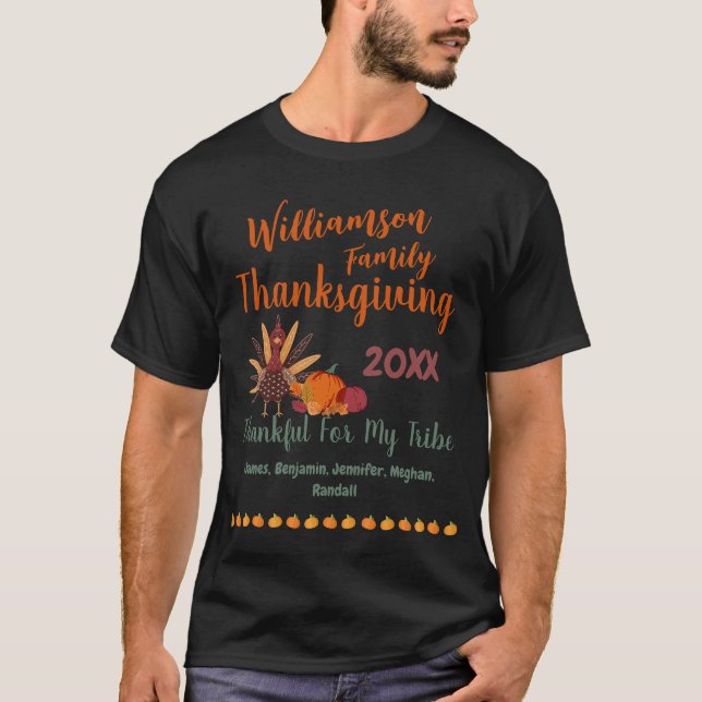Matchning av Namn år för Thanksgiving av familjen T Shirt (Framsida)