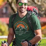 Matchning av Resa i årsfamiljen Hiking T Shirt<br><div class="desc">Bra stämning? Lägg bara till campfire,  s'mores,  och resten av familjen med matchande utrustning. Utformningen av ett tema för Cute hiking som du kan anpassa för nästa familj äventyr med en ställe-innehavare för platsen och året. Perfekt för familjefotografier när du är ute och utforskar djungeln eller campingplatsen</div>