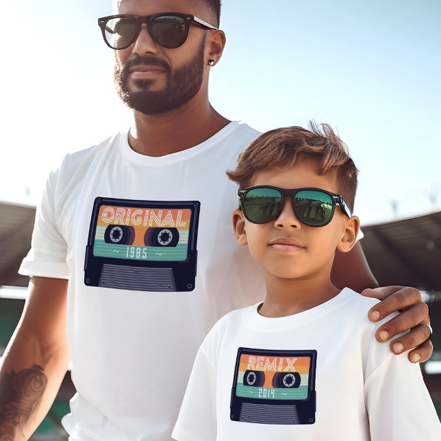 Matchning av ursprungligt Remix-Vintage, kassettba T Shirt (Matching Original Remix Vintage Cassette Tape Year T-Shirt (The Original))