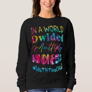 Matematiklärare i en värld som är uppdelad på fler t shirt