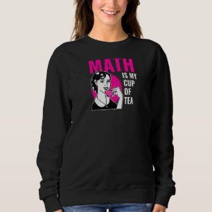 Math är Kopp i Tea Cute Math Lärare T Shirt