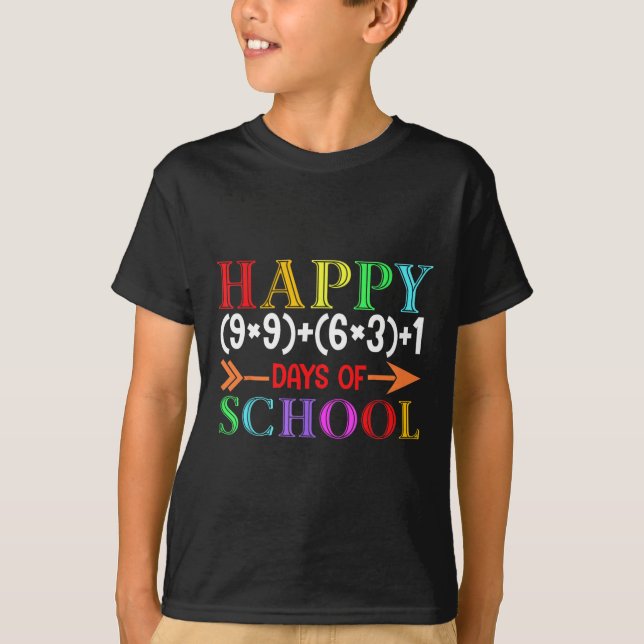 Math Formula Lycklig 100 dagar med skolfuktig mate T Shirt (Framsida)