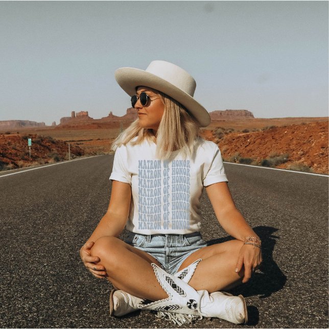 Matron of Honor Dusty Blue Matching Brudens sida T Shirt (Skapare uppladdad)