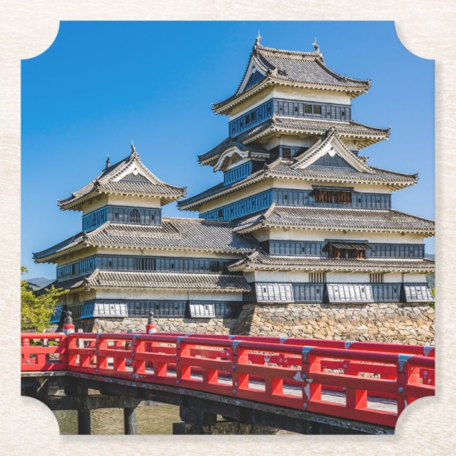 Matsumoto castle and bridge underlägg papper (Framsida)