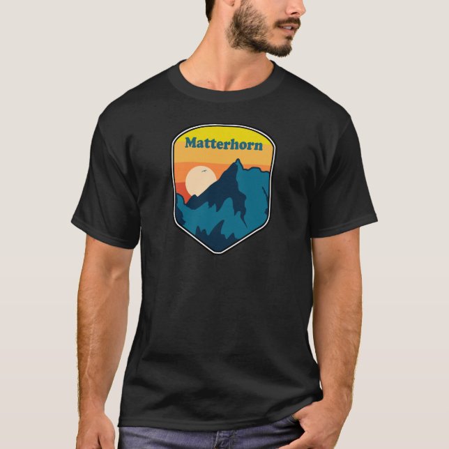 Matterhorn Schweiz Italien Sunrise T Shirt (Framsida)