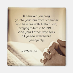 Matthew 6:6 när du roterar Christian Bible Verse Magnet