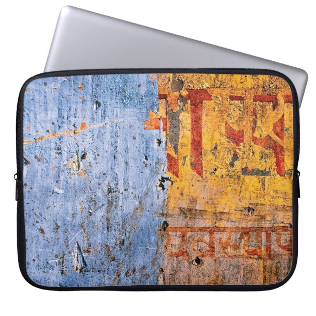 Måttmålad graffiti devanagari laptop fodral (Framsidan)