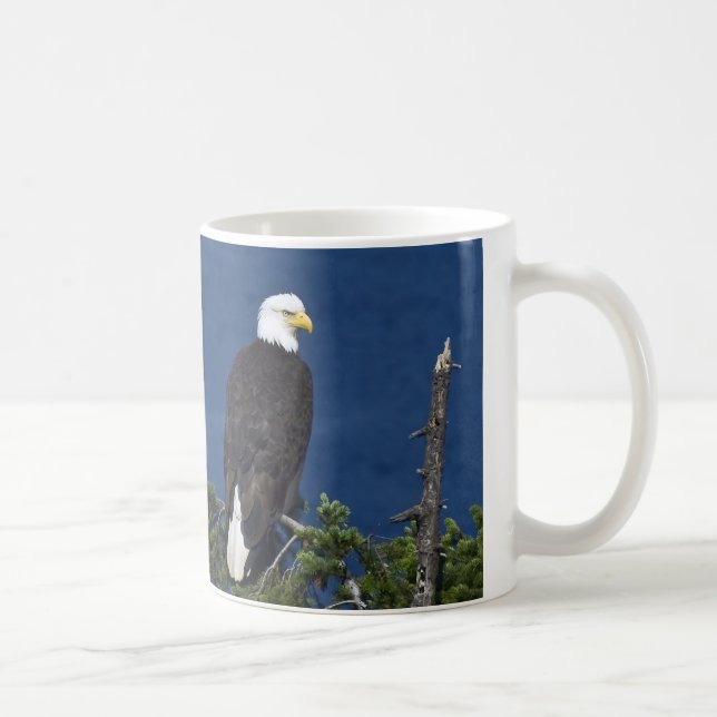 Mature Örn på Fir Träd Kaffemugg (Höger)