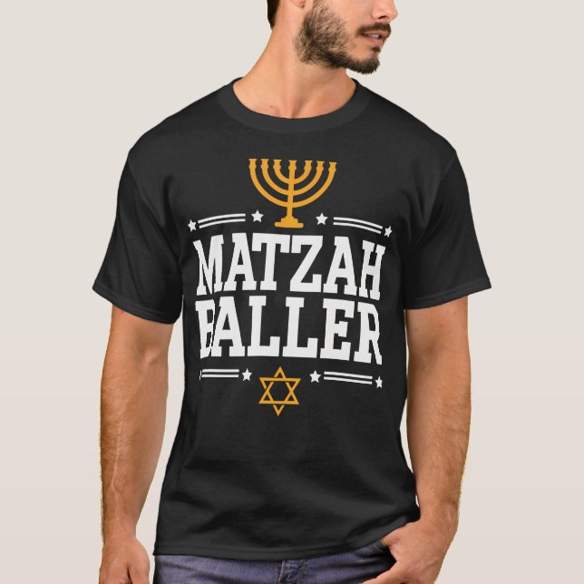 Matzah Baller Hanukkah T Shirt (Framsida)