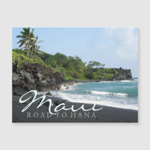 Maui Road till den svarta sandstranden i Hana