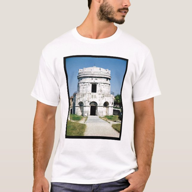 Mausoleumen av Theodoric Tee Shirt (Framsida)
