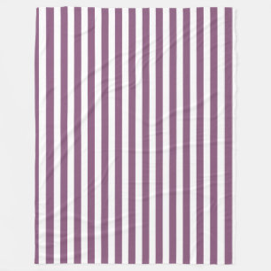 Mauve och white candy rand fleecefilt
