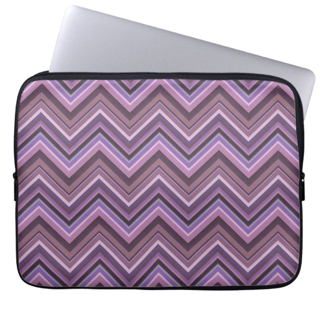 Mauve zigzag rand laptop sleeve (Framsidan)
