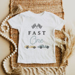 MAVERICK Vintage Tävling bil snabbast en födelseda T Shirt<br><div class="desc">Den första födelsedagen med baby t-shirt har vintage blue och gult tävling med ord,  "fast one". Den här garantin från baby är perfekten som tillägg till en snabb tävla på första födelsedag,  temat födelsedagsfest eller händelse.</div>