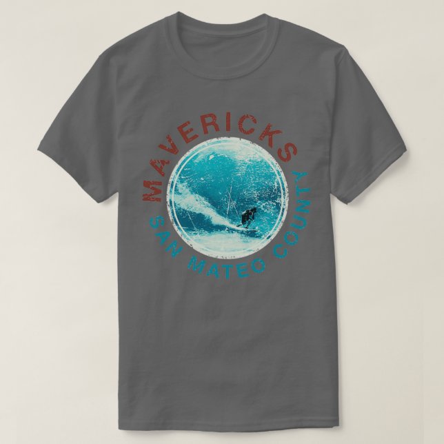 MAVERICKS Surfa Halva Måne Bay Big Wave Surfing Ca T Shirt (Design framsida)
