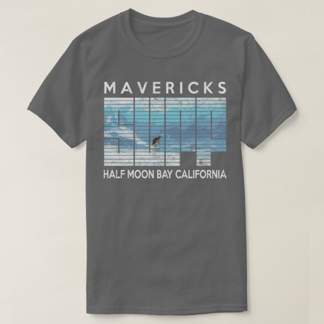 MAVERICKS Surfa Halva Måne Bay Big Wave Surfing T Shirt (Design framsida)