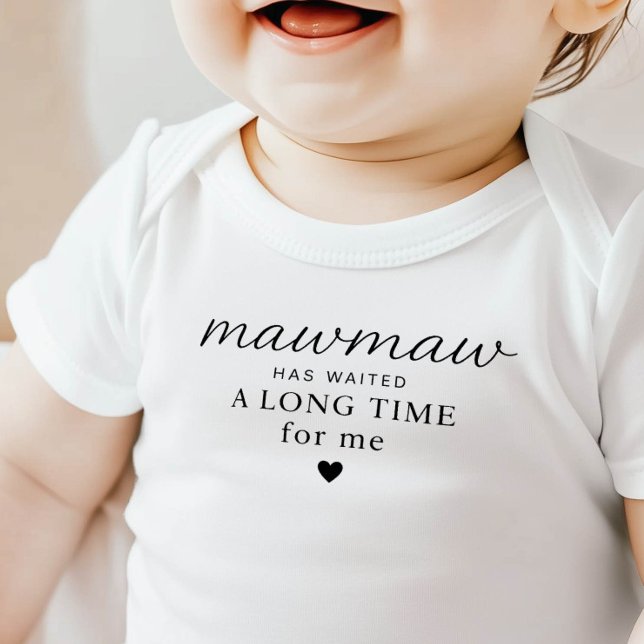 Mawmaw har väntat Baby Bodysuit Present T Shirt (Skapare uppladdad)