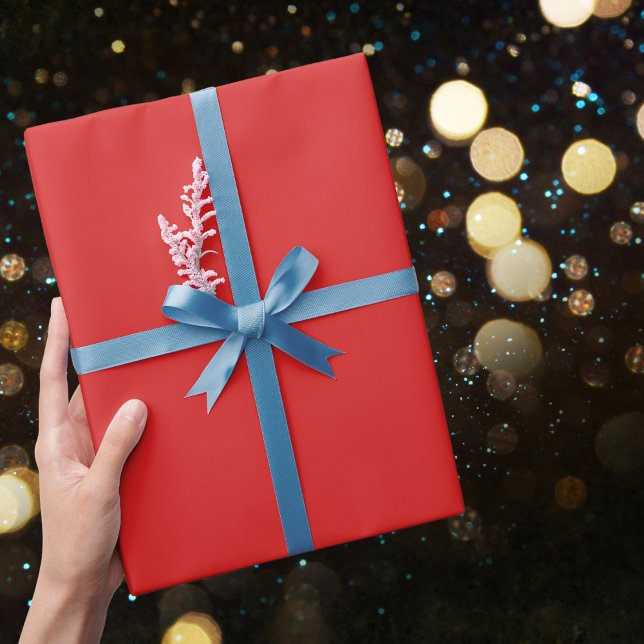 Max Red Solid Färg Presentpapper (Skapare uppladdad)