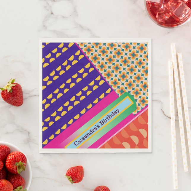 Maximalistisk födelsedag Upprepande Mönster färgst Pappersservett (Insitu)