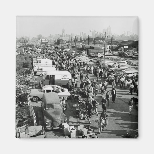 Maxwell Street Chicago Circa 1950's Flea Market T Magnet (Framsidan)