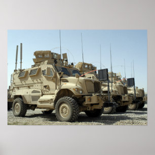 MaxxPro Mine Resistant Ambush Protected fordon Poster