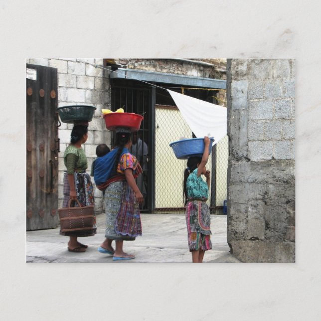 Maya women, Antigua, Guatemala Vykort (Framsida)