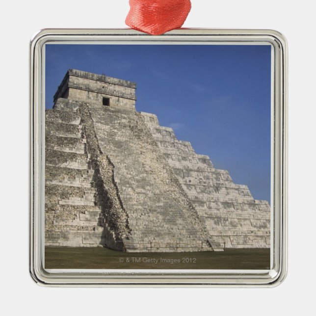 Mayan fördärvar på Chichen Itza, den Kukulcans Julgransprydnad Metall (Framsidan)