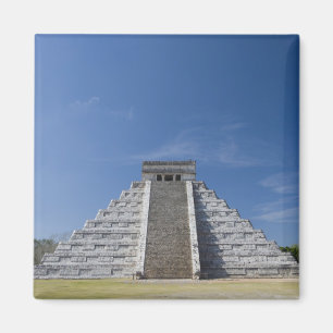 Mayan pyramid, morgon i mars magnet