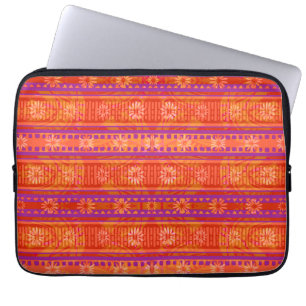 MAZ Blommig Randig Ribbad Stickmönster 245 Laptop Fodral